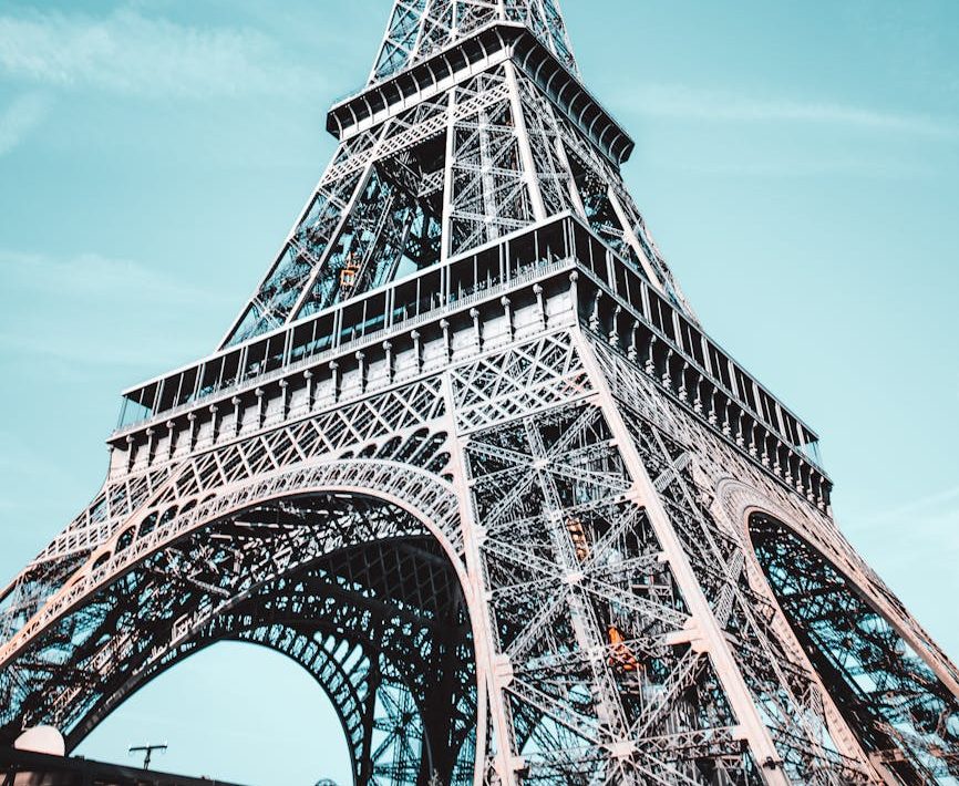 Les étapes essentielles pour immigrer en France : Guide complet